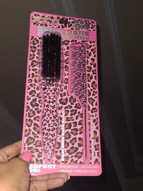 Leopard Print Hair Brush & Rat Tail Comb Set - Pink